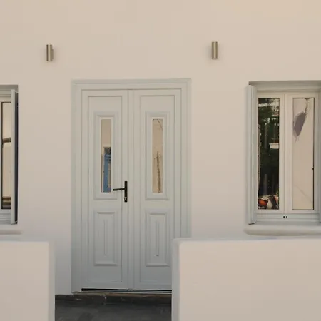 Starlight Luxury Mykonos Town